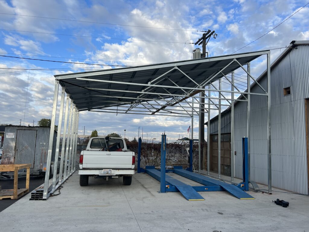 Single slope metal structure lean to for business and home